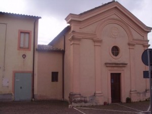 Ostello - Facciata della Chiesa annessa alla struttura